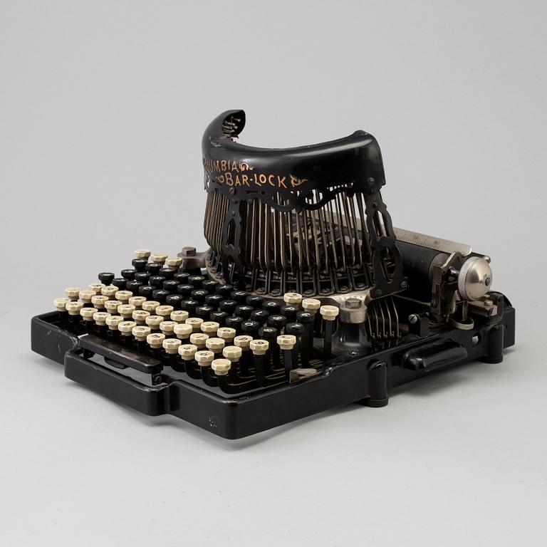 A Columbia Bar Lock typewriter, early 20th century.