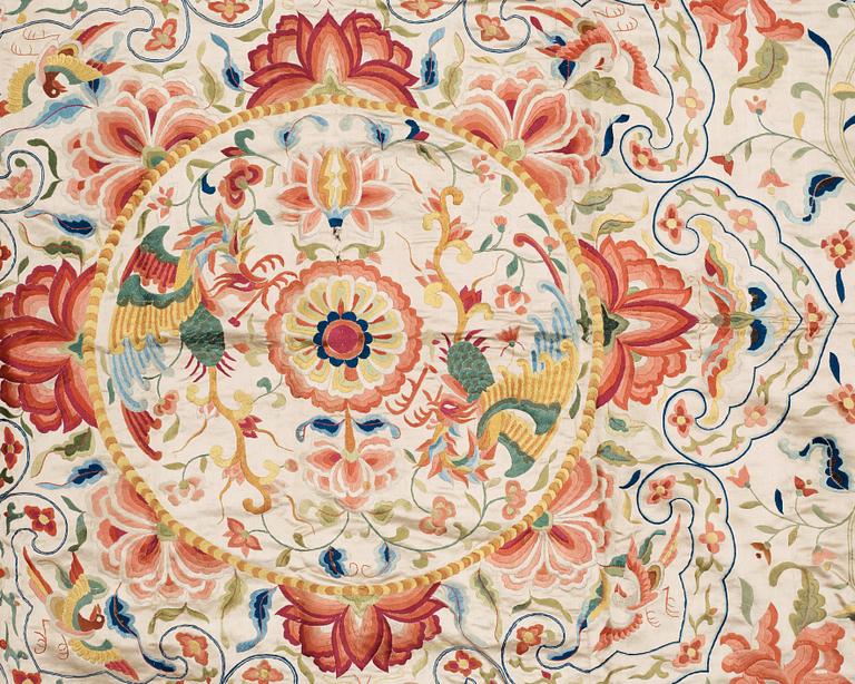 EMBROIDERY on silk. 291 x 189 cm. China 18th to 19th century.