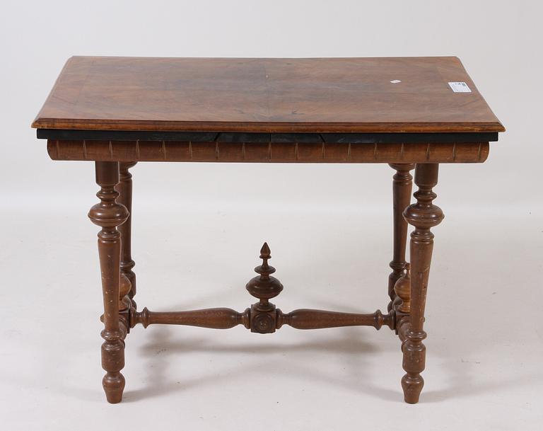 SOFFA samt SOFFBORD, nyrenässans, 1800-talets andra hälft.