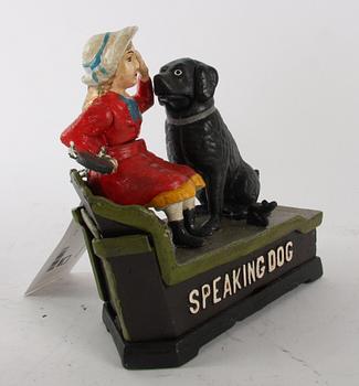 SPARBÖSSA, järn. "Speaking Dog".