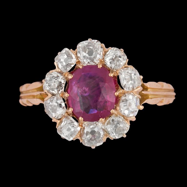 A ruby, app. 1.20 cts, and antique diamond ring, tot. app. 1 cts.