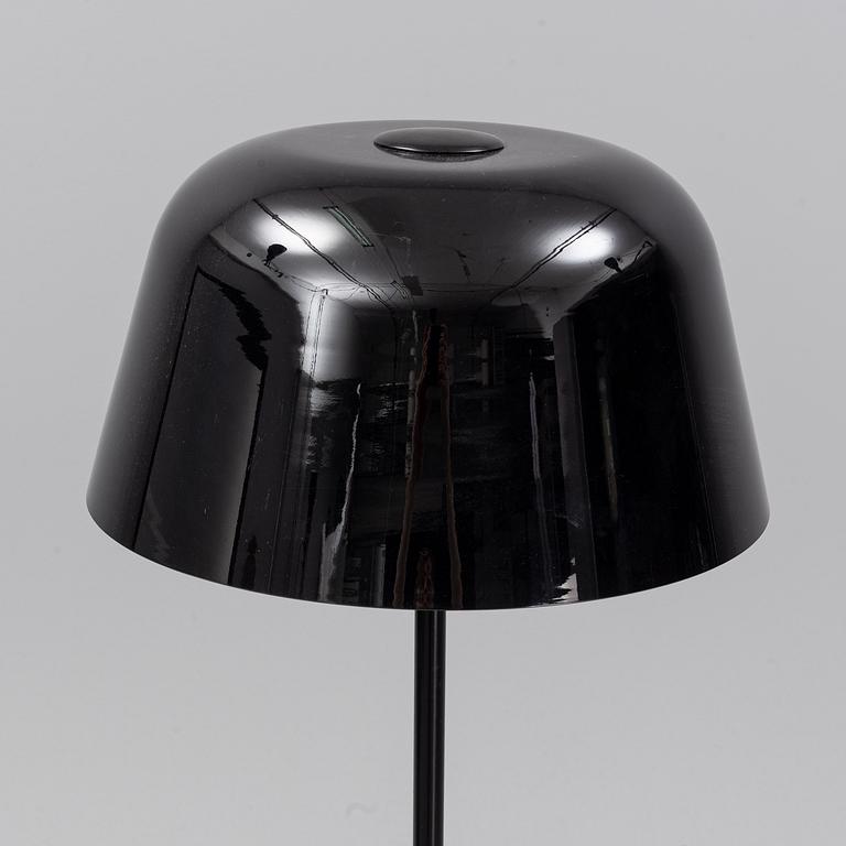 Marco Piva, a 'Ayers TR 38' floor light, Leucos, Italy.
