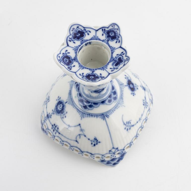 Service parts, 48 pcs, porcelain, "Musselmalet", full lace and half lace, Royal Copenhagen, Denmark.