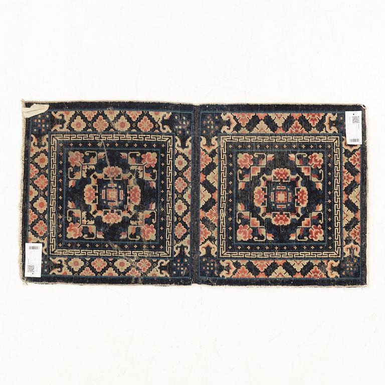 Rug, China, semi-antique/antique, approx. 106 x 57 cm.