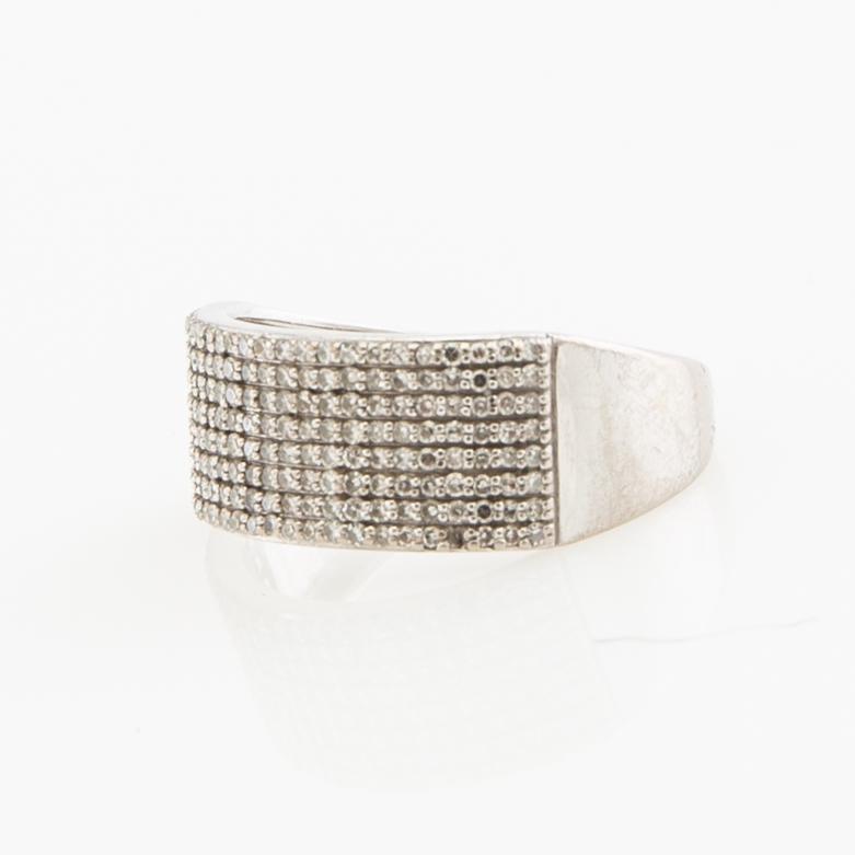 Ring, 18k white gold with octagon-cut diamonds.