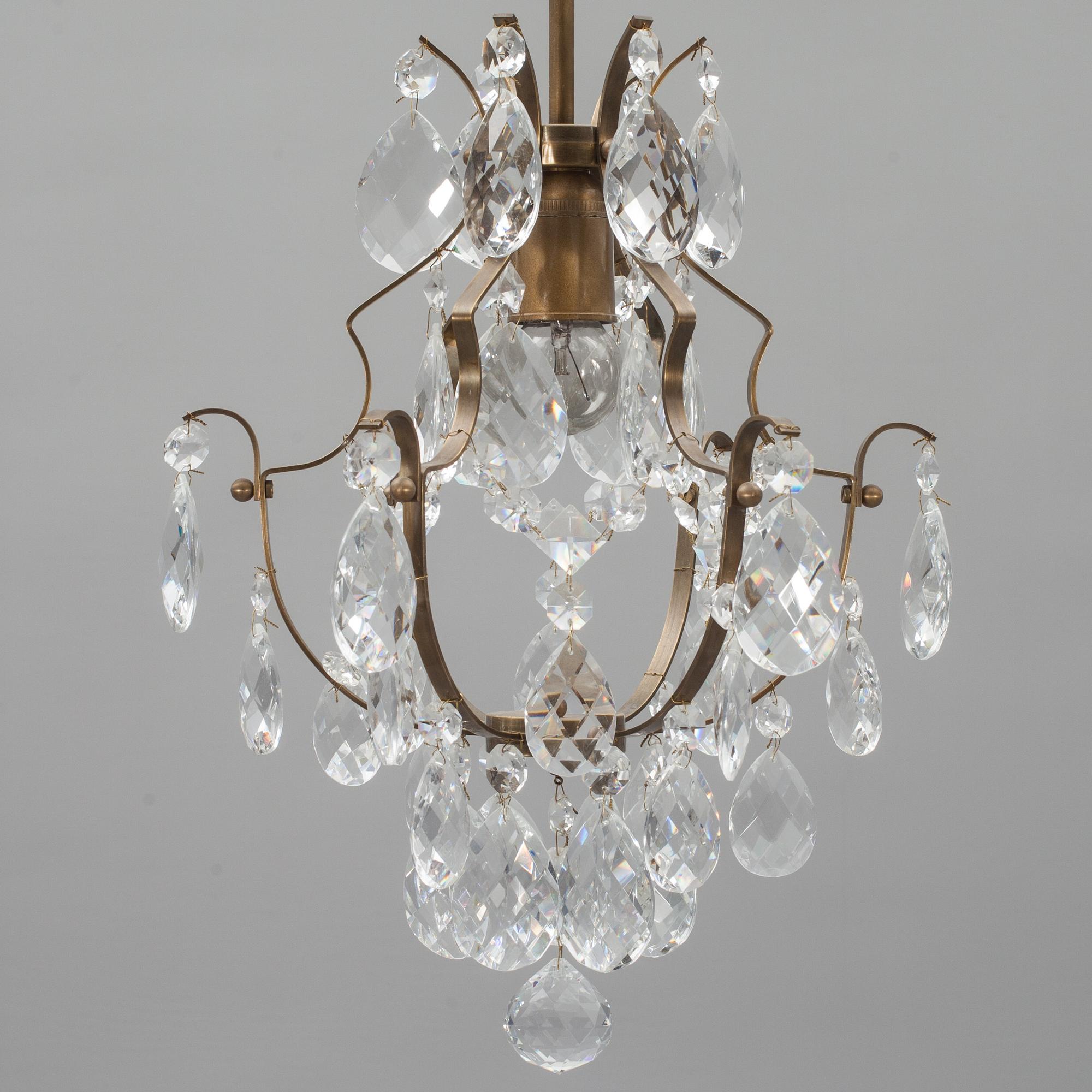 TAKLAMPA, rokokostil. 1900-talets slut.