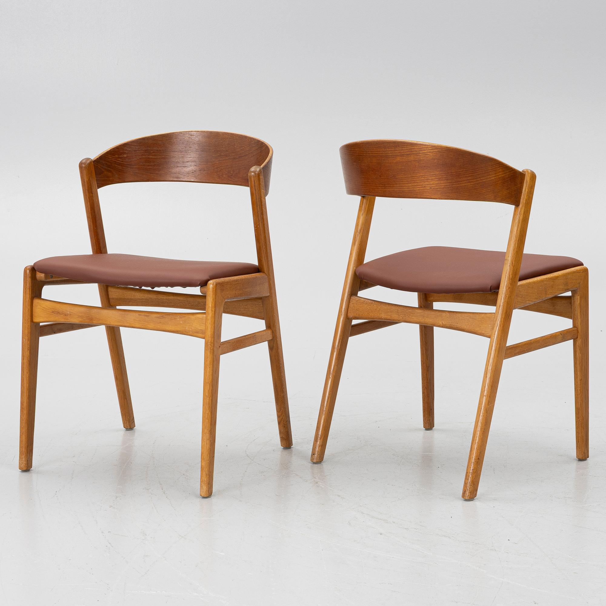 Dining table with four chairs, 1950s/60s.