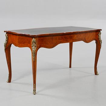 SKRIVBORD, Louis XV-stil, 1900-tal.