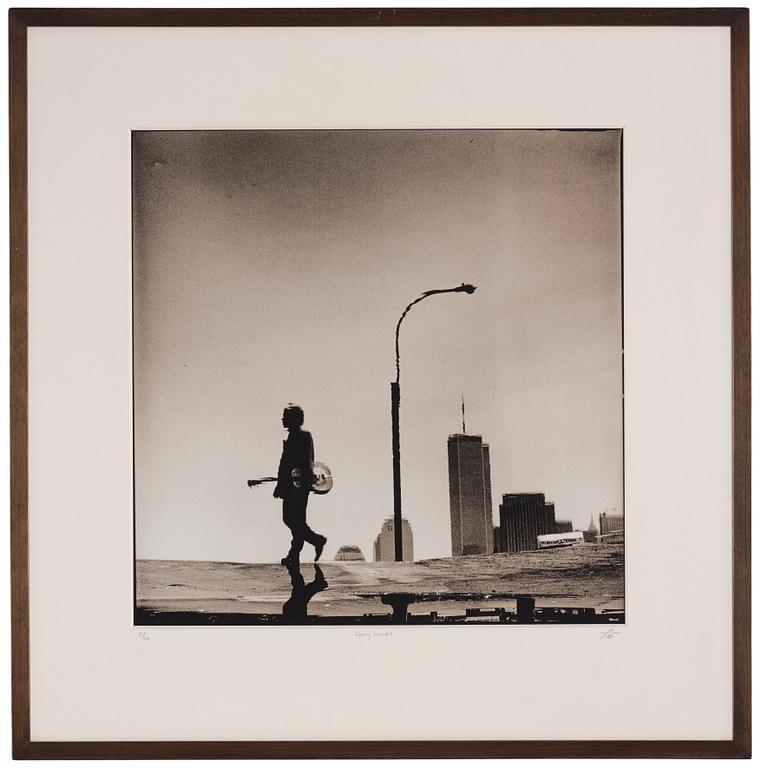 Anton Corbijn, "Gary Lucas, New York, 1990".