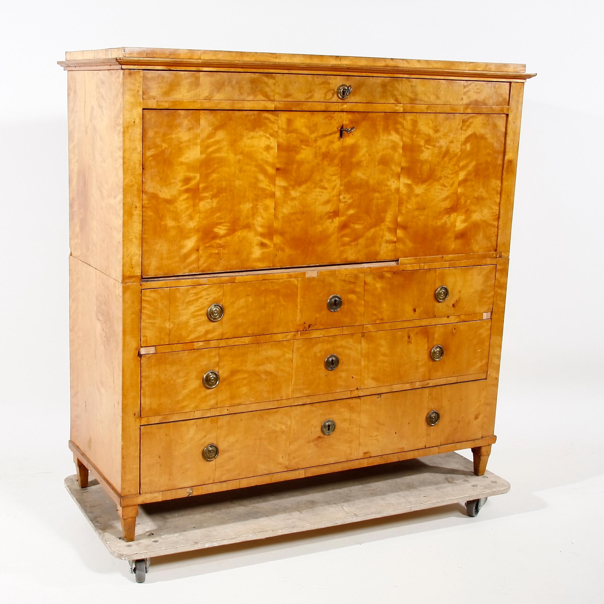 CHIFFONJÉ, Karl Johan, 1800-talets första hälft.