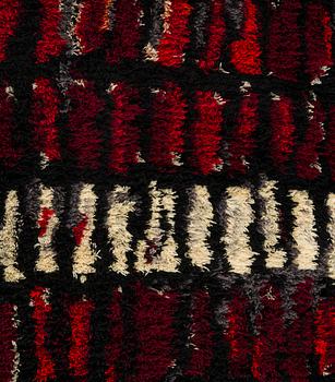 Vappu Niittylä, Rya, modell för Neovius. Ca 188 x 117 cm.