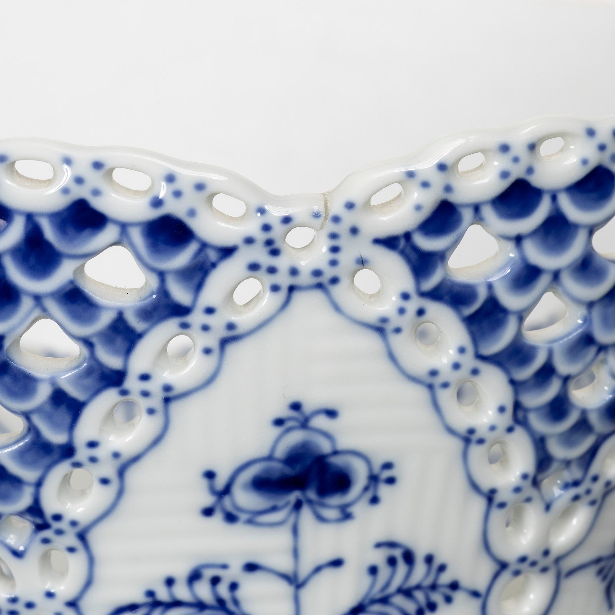 Royal Copenhagen, A pair of 'Blue Fluted Full Lace' bowls, Denmark, 1962-73.