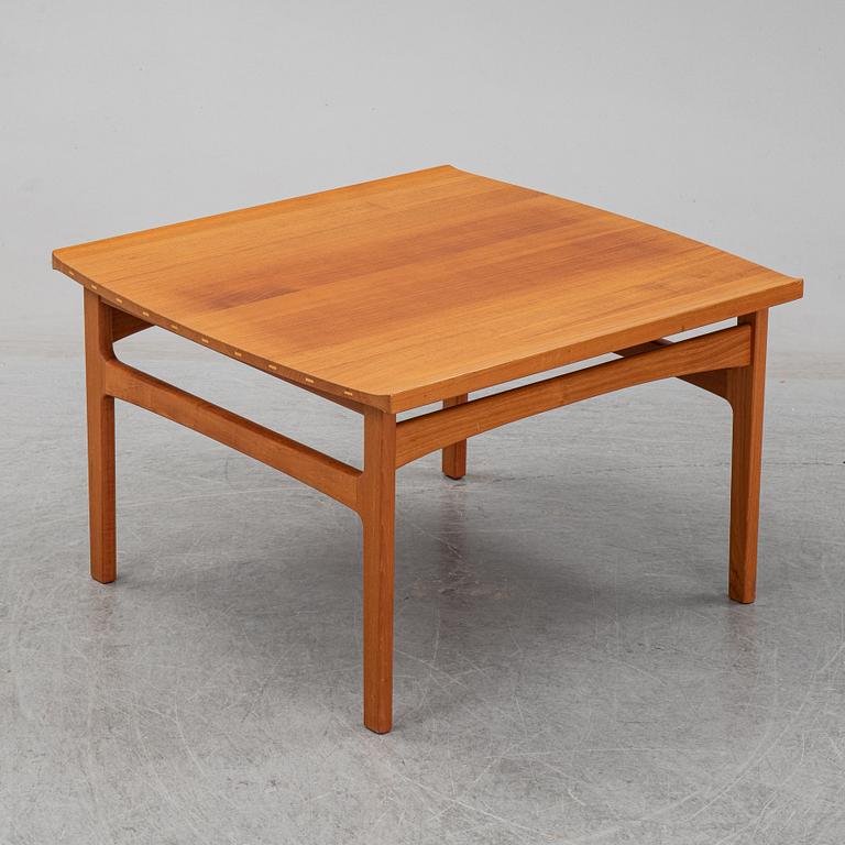 TOVE & EDVARD KIND LARSEN, a teak sofa table, Seffle Möbelfabrik, 1960s.