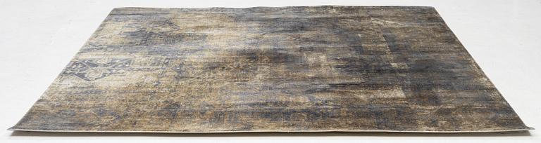 A machine-tufted 'Samarkand' carpet, Slettvoll/NTK Atelier, c. 240 x 240 cm.