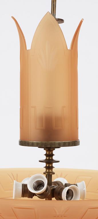 TAKLAMPA, glas, troligen Simon Gate, Böhlmarks, 1930-tal. H 70.