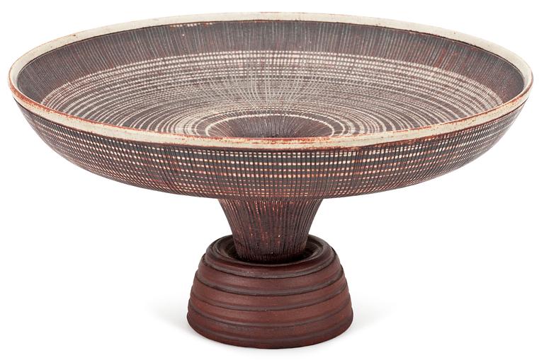 A Wilhem Kåge 'Farsta' footed bowl, Gustavsberg studio 1959.