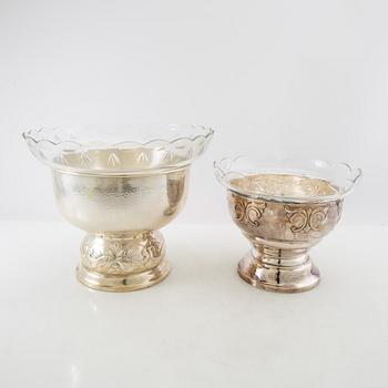Skålar på fot 2 st nysilver 1900-talets början.