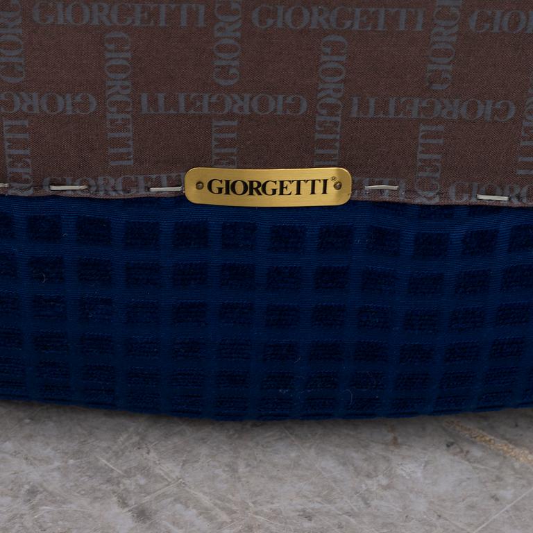 UMBERTO ASNAGO, fåtölj, "Progetti", Giorgetti, Italien.