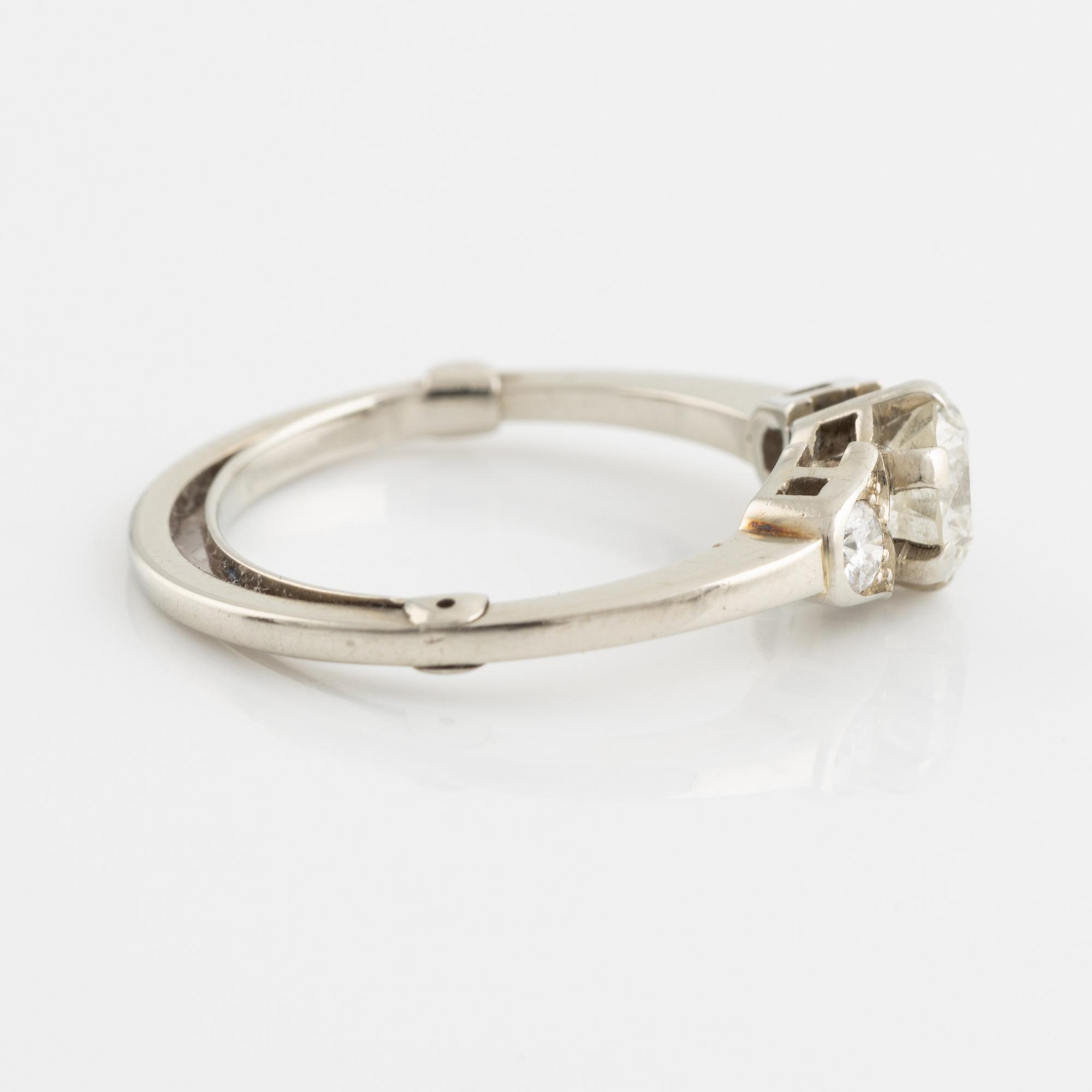 14K white gold and round brilliant cut diamond ring, Austria, around ca 1950.