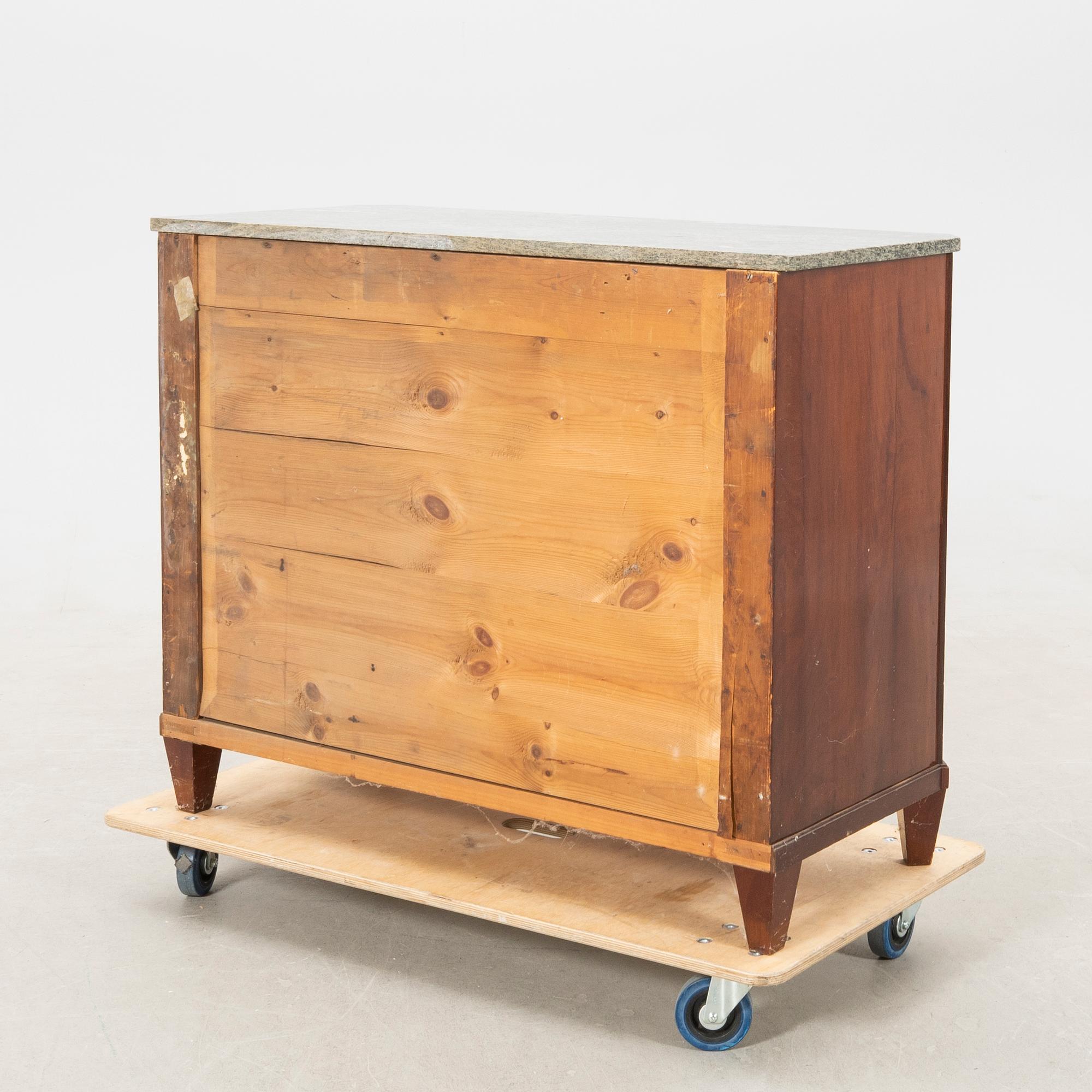 Bureau in the Gustavian style, first half of the 20th century.