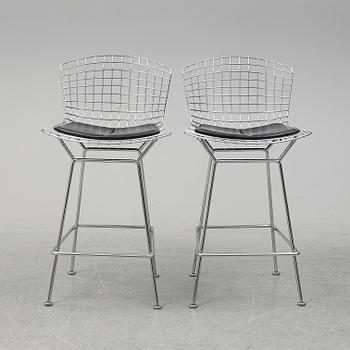 HARRY BERTOIA, a pair of bar stools, Knoll International.
