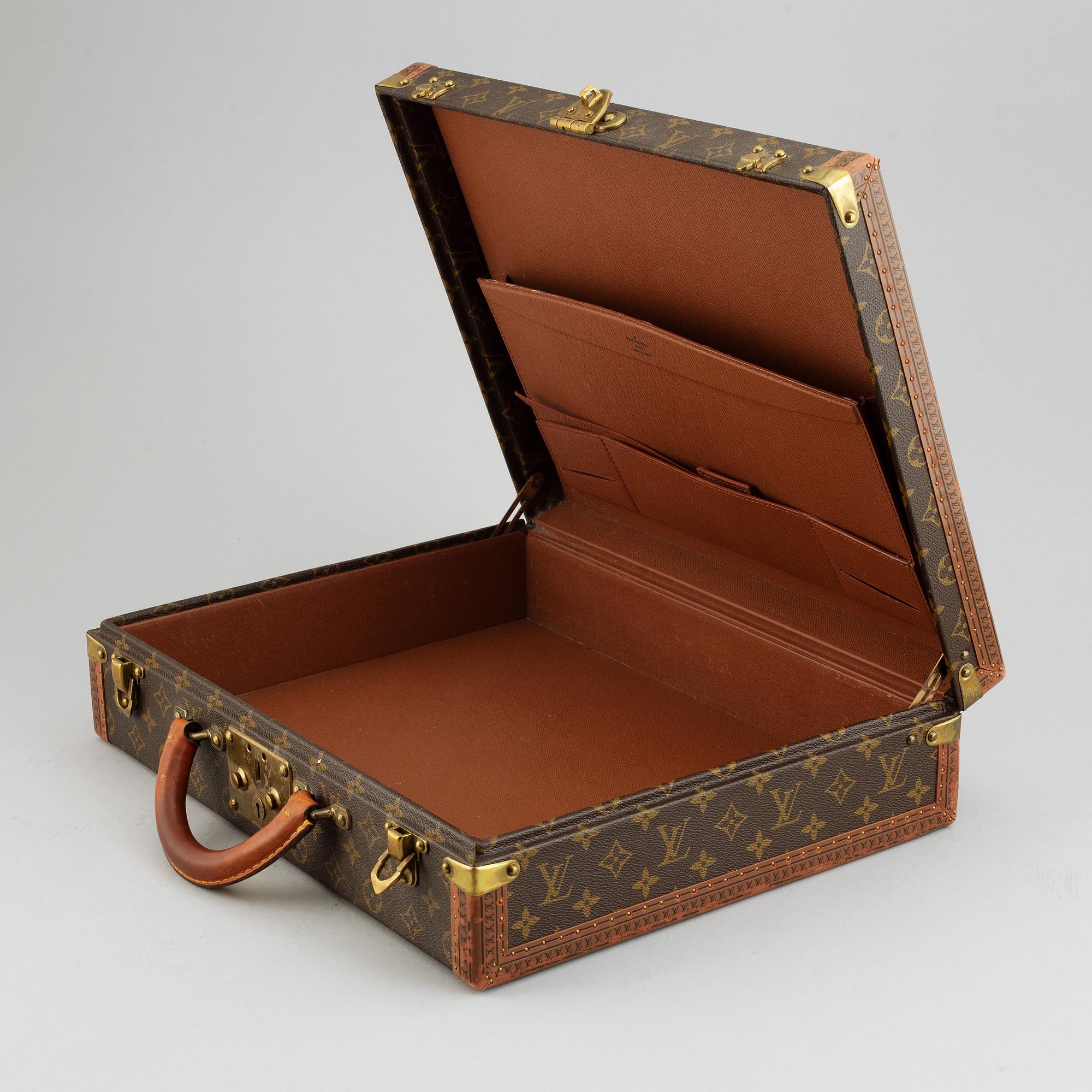 LOUIS VUITTON, 'Président Classeur'.