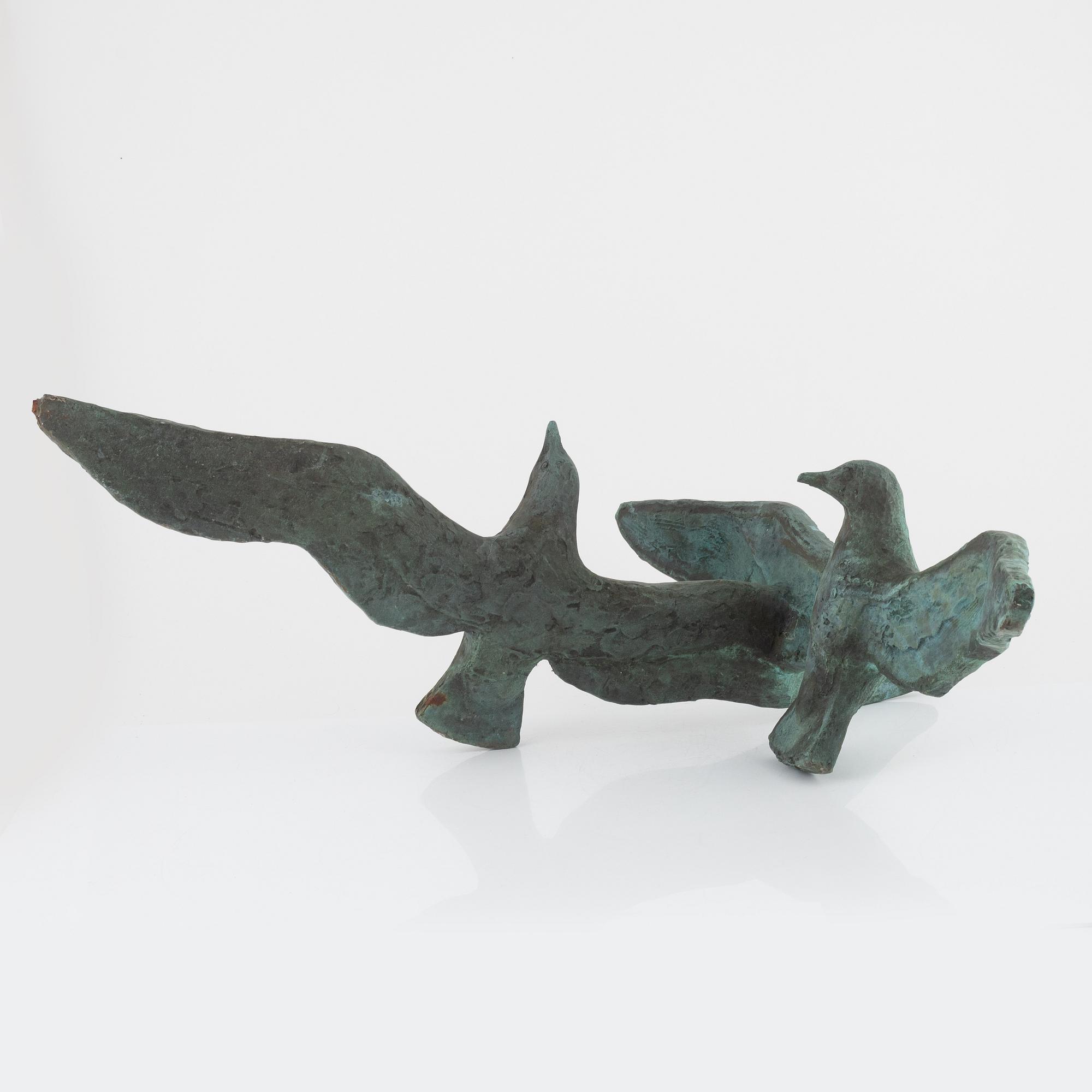 Ulf Tikkanen, sculpture, bronze, signed with initials.