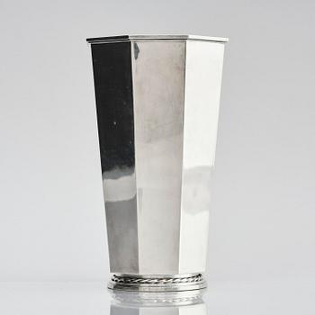 Atelier Borgila, a sterling silver vase, Stockholm 1954.