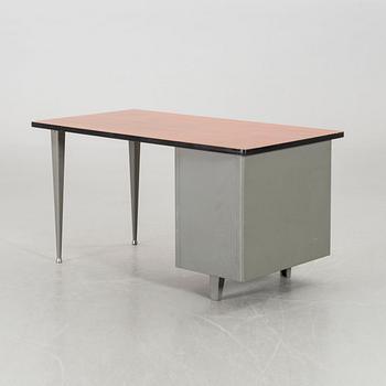 INDUSTRISKRIVBORD, metall, Kontorsmöbler Verkstads AB Lindqvist Motala.