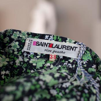 KLÄNNING Yves Saint Laurent Storlek 38.