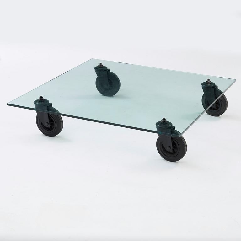 GAE AULENTI, soffbord, "Tavolo con Ruote", Fontana Arte, Italien.