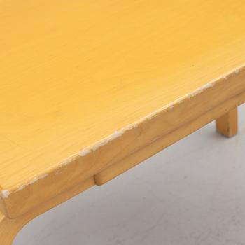 Alvar Aalto, soffbord/sidobord, Artek, 1900-talets andra hälft.