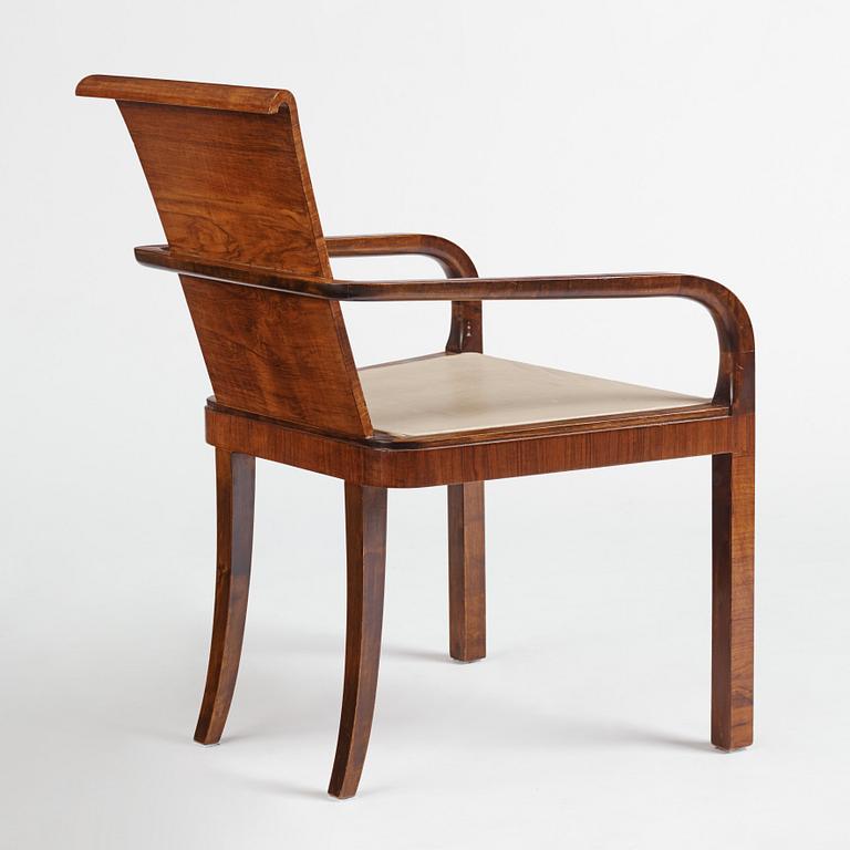 Kurt von Schmalensee, a desk and armchair, executed by AB David Blomberg for the Stockholm exhibition in 1930.