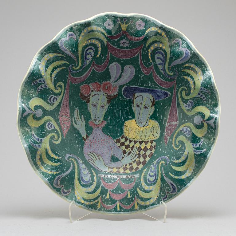 Birger Kaipiainen, a ceramic dish, Arabia, Finland 1940-50's.