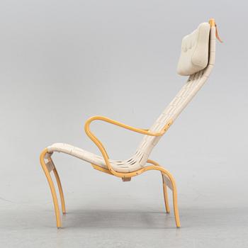 A Miranda lounge chair by Bruno Mathsson, dated 2001.