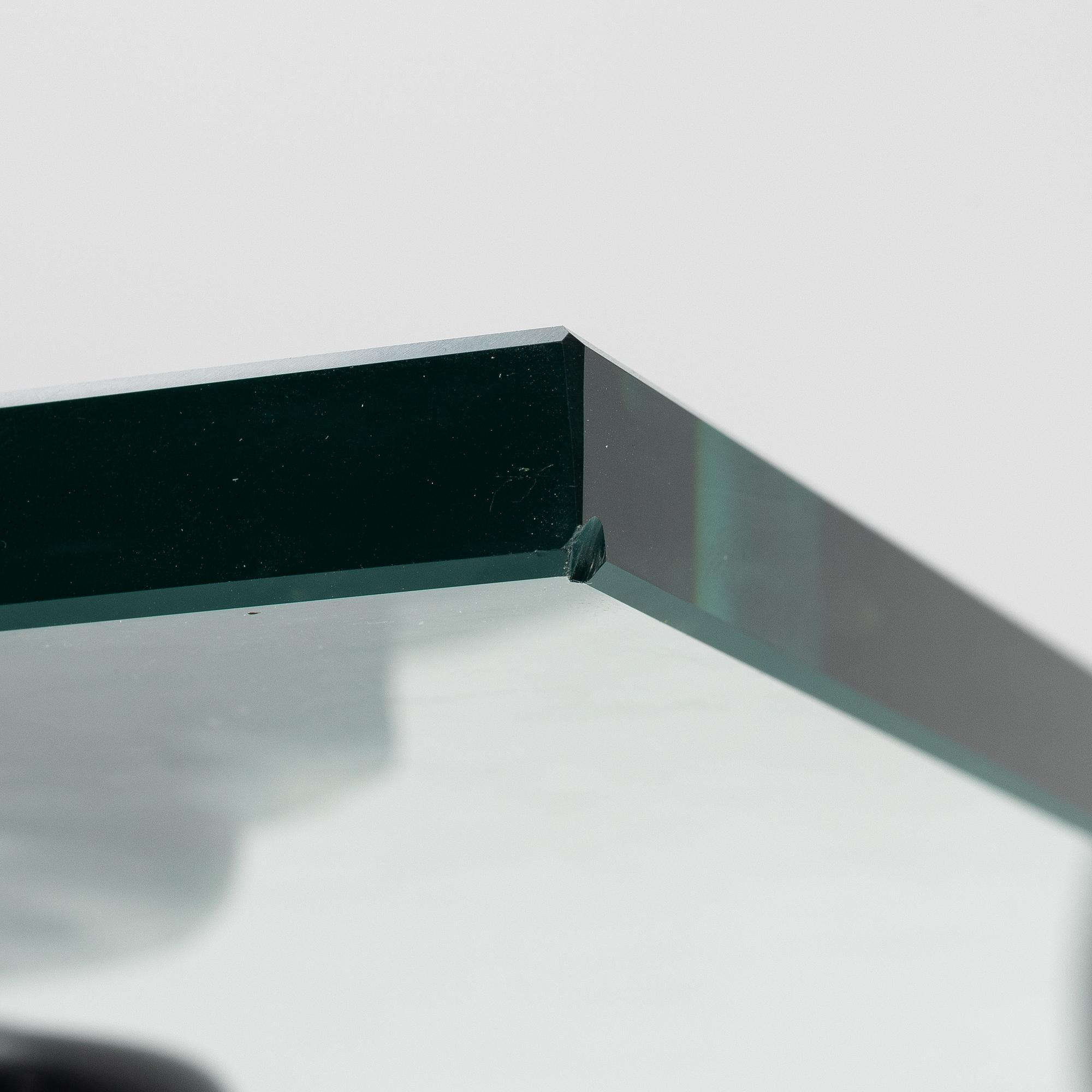 Gae Aulenti, coffee table, “Tavolo con Ruote”, Fontana Arte, Italy, late 20th/early 21st century.
