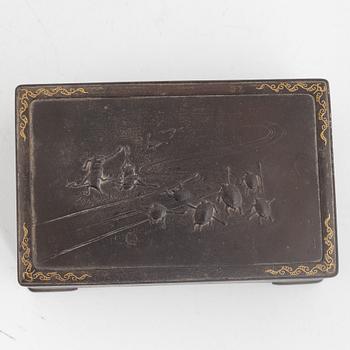 Ask med lock, Japan, Meji, 1800-talets slut.