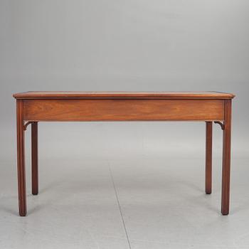SKRIVBORD, engelsk stil, 1900-tal.