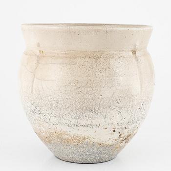 Ytterfoder, signerat, omkring 2000.