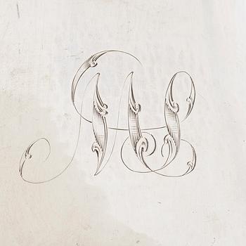 William & Robert Peaston, mugg, silver, England, London 1762.