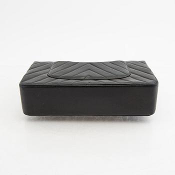 Chanel "Double flap bag" väska före 1984.