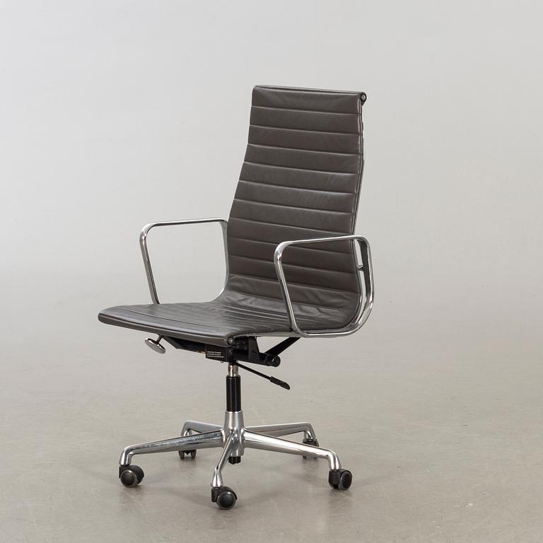 CHARLES & RAY EAMES, Kontorsstol EA 117 Vitra 1900-talets senare del.