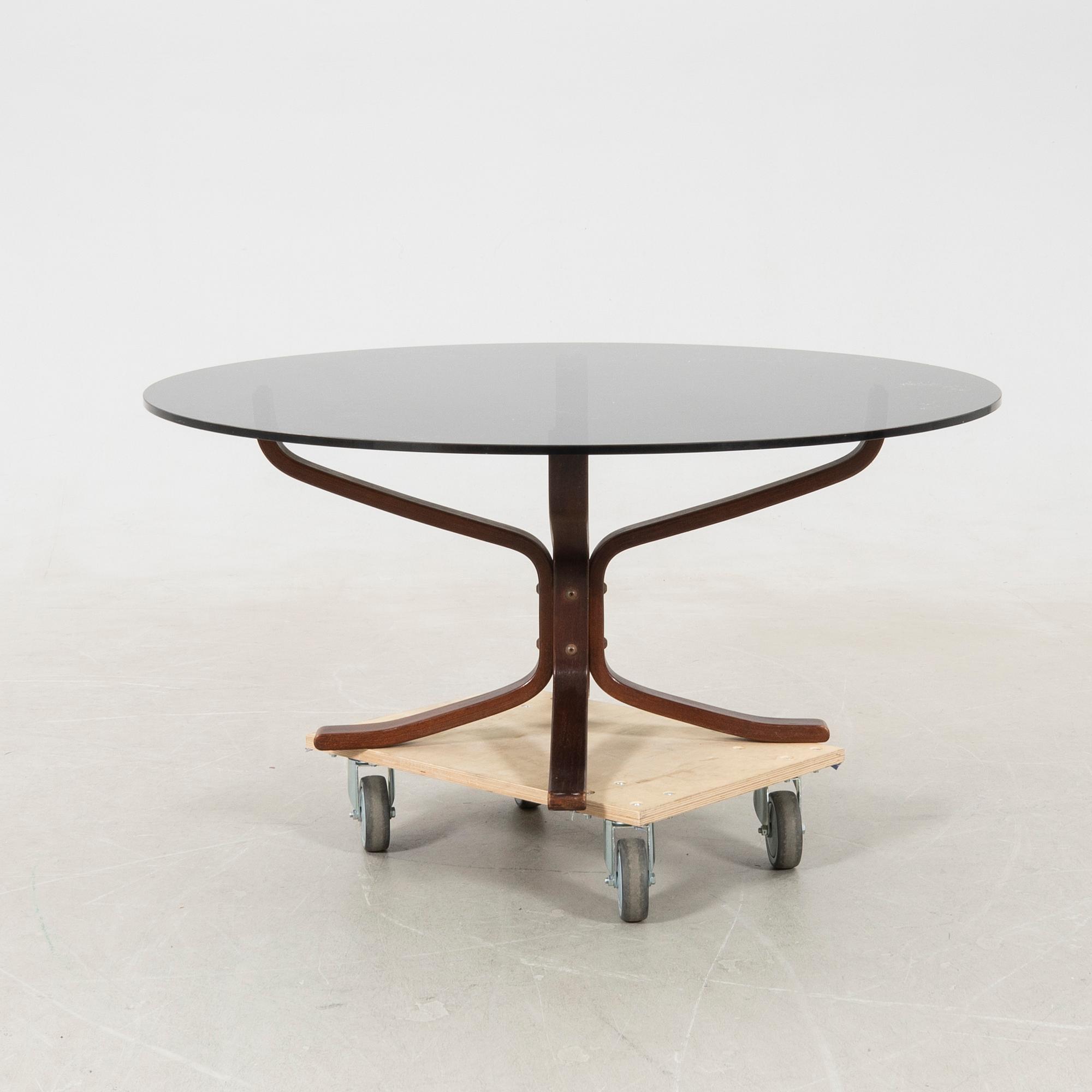 Sigurd Ressel, armchair and table "Falcon chair", Vatne Möbler, Norway, 1970s.