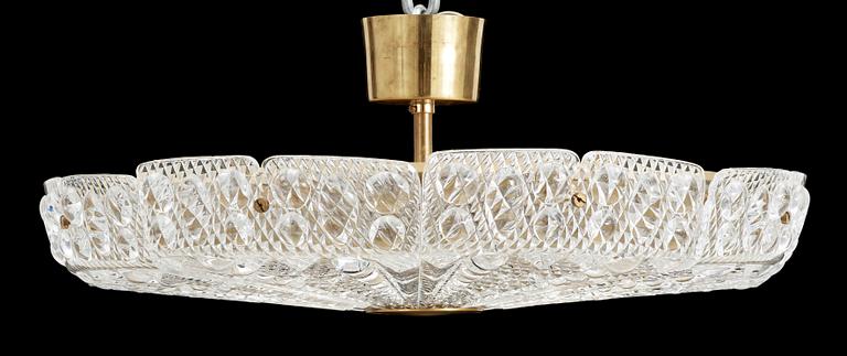 TAKLAMPA, glas, mässing, Carl Fagerlund, Orrefors, 1900-tal. H ca 10 ej med montering.