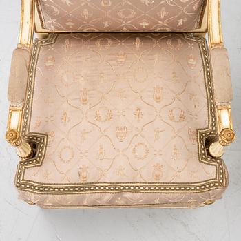 Karmstolar, ett par, Directoire-stil, omkring år 1900.