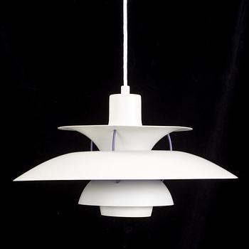 TAKLAMPA, "PH 5", Poul Henningsen, Louis Poulsen, Danmark, 1900-talets andra hälft. Höjd ca 30 cm.