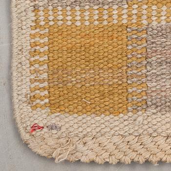 CARPET. "Schackrutan brun". Flat weave. 259,5 x 206,5 cm. Signed AB MMF BN.