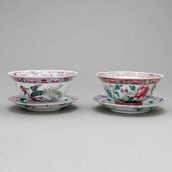 SKÅLAR MED FAT, ett par, porslin, Kina, sen Qing dynasti, 1800-tal.