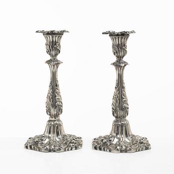 Gustaf Möllenborg, (Féron), ljusstakar, ett par, silver, nyrokoko, Stockholm 1861.