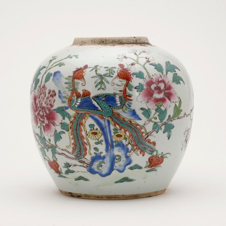 URNA, porslin, Kina, Qing dynastin. 1800-tal.